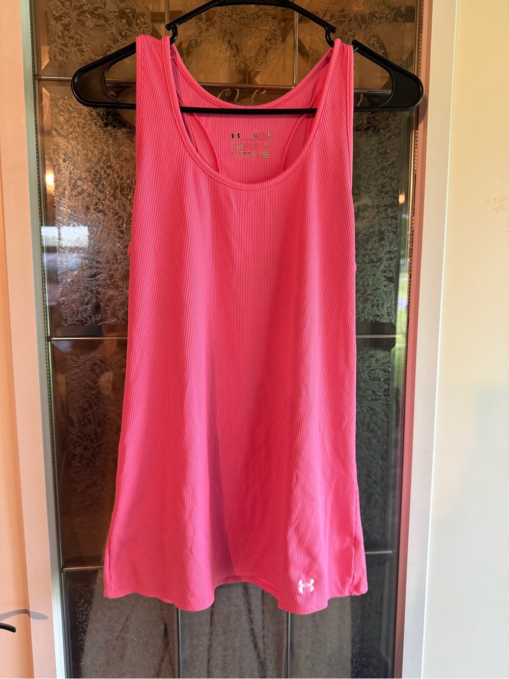 Under Armour Heat Gear Ribbed Hot Pink Women's Athletic Tank Top